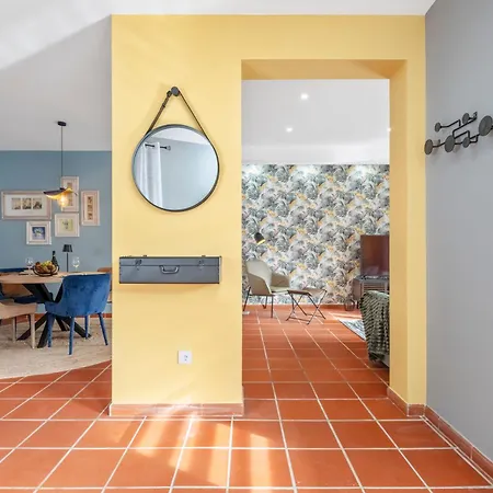 Sophia By Alma Daire