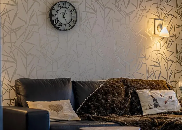 Sophia By Alma * Caniço