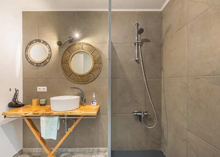 Sophia By Alma * Caniço